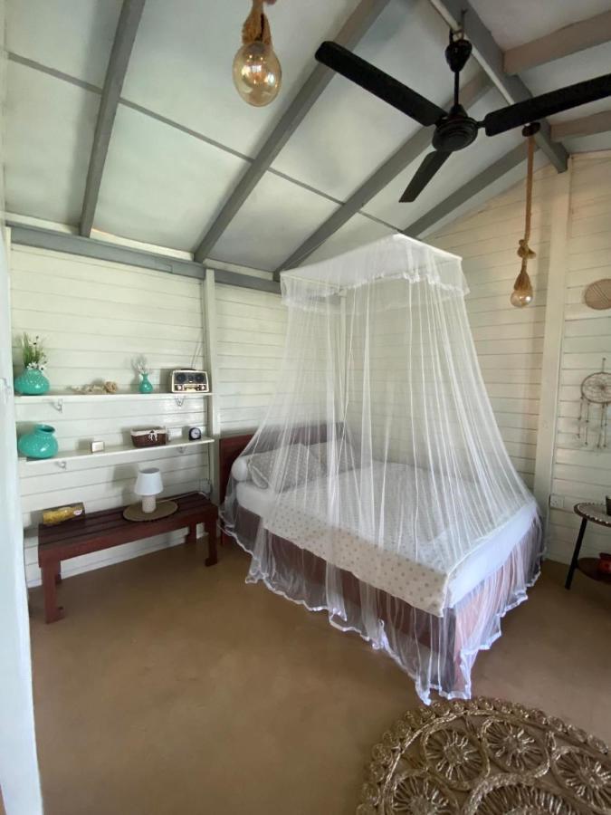 Ocean Beach House Matara Luaran gambar