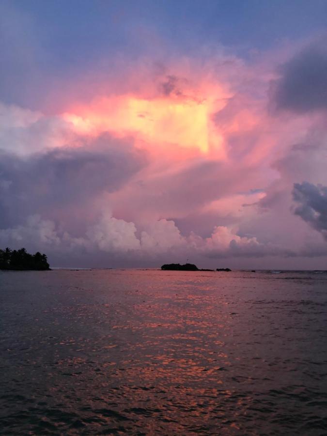 Ocean Beach House Matara Luaran gambar